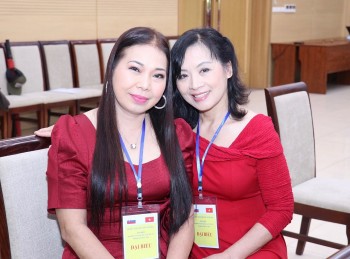 con gai toi thich nghe bo ke chuyen slovakia