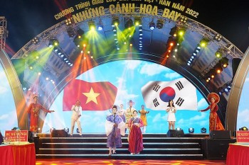 thu truong han quoc chia se 3 yeu to phat trien cong nghiep van hoa voi viet nam