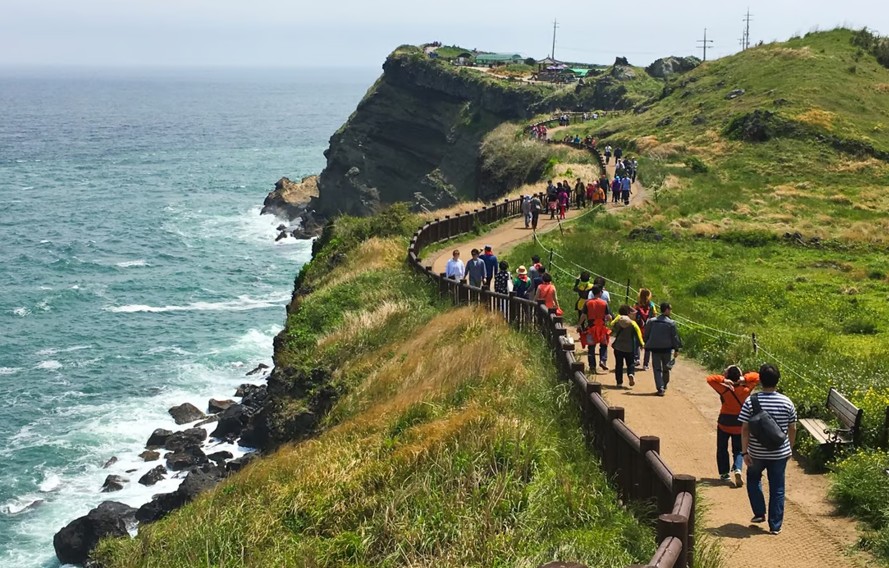 thai lan dao jeju han quoc bali indonesia muon thu phi du lich