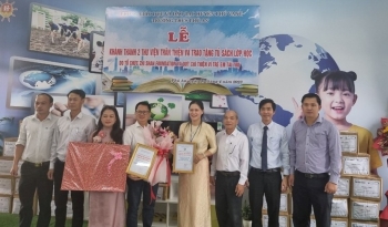 zhi shan trao tang 2 thu vien than thien va 107 tu sach cho hoc sinh thua thien hue