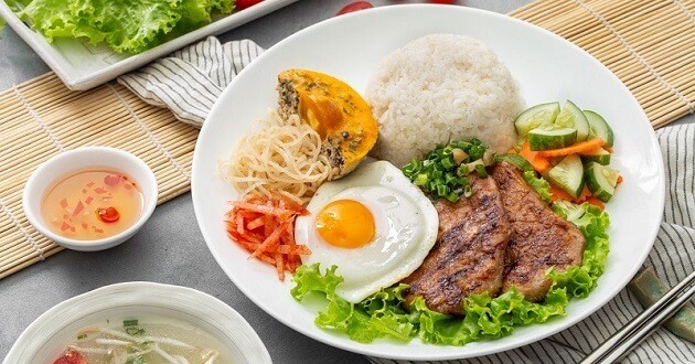 Ba món ăn Việt Nam lọt top 100 món cơm ngon nhất châu Á