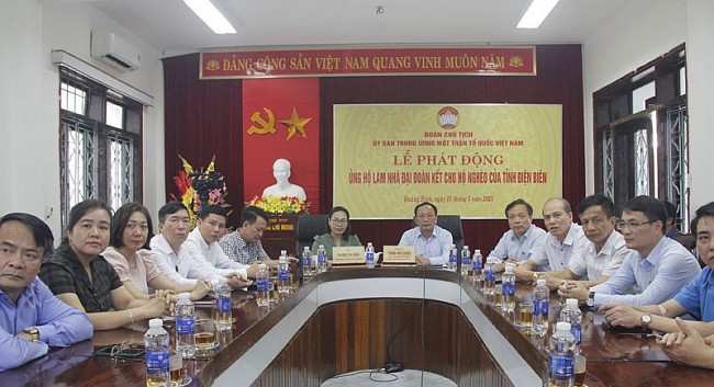 Tỉnh Quảng Bình ủng hộ 1 tỷ đồng cho tỉnh Điện Biên làm nhà Đại đoàn kết