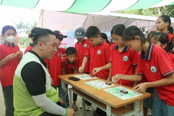 giang day ve bao ve moi truong va ngay ngay hoi tai che rac cho hoc sinh