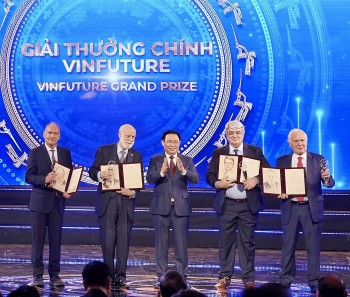 1389 ho so de cu tham gia giai thuong vinfuture nam 2023