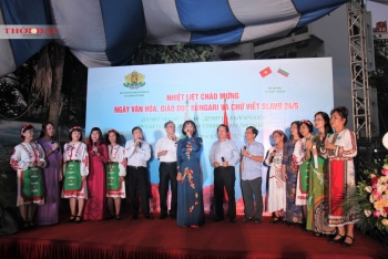 ngay le cua bungari duoc to chuc tai viet nam la mot minh chung cho tinh huu nghi hai nuoc