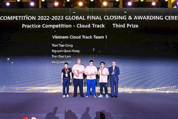 vuot qua 36 quoc gia sinh vien viet nam gianh giai ba tai cuoc thi cong nghe quoc te