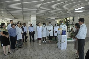 tinh lam dong trao tang 1 trieu usd cho tinh matanzas cuba