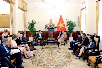 de nghi cac nghi sy ep thuc day ec som go the vang thuy san viet nam