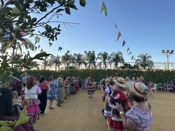 quang ba am thuc viet nam tai le hoi festa juninas brazil