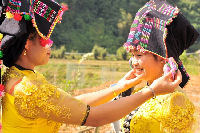 Chiếc khăn piêu trong đời sống văn hóa dân tộc Thái Lai Châu