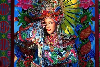 quang ba van hoa dan gian nam bo tren san khau miss supranational 2023