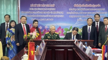 Liên hiệp các tổ chức hữu nghị tỉnh Bắc Giang thăm và làm việc với tỉnh Xay Sổm Bun, Lào