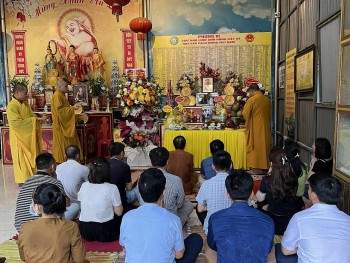 nghe an tha p huong tri an anh linh cac nha bao liet si ta i chua au lac