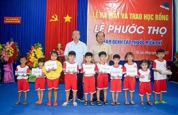 ra mat quy hoc bong le phuoc tho dong hanh cung hoc sinh ca mau vuot kho hoc tot