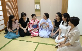San sẻ và đón nhận “bình yên” qua trà đạo truyền thống Nhật Bản ở Hà Nội