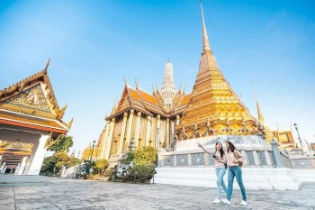 du khach duoc huong loi nho chinh sach kich cau du lich cua nhieu quoc gia