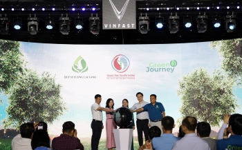 vingroup cong bo chuong trinh hanh dong cua quy vi tuong lai xanh