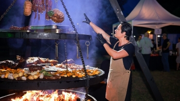 Thưởng thức hương vị nước Úc tại đại tiệc BBQ