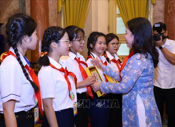 Dành những điều kiện tốt nhất để chăm lo cho thiếu niên, nhi đồng