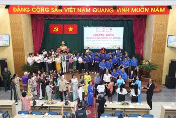 72 sinh vien lao campuchia trai nghiem tim hieu ve doi song van hoa viet nam