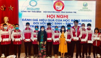 Đà Nẵng tiếp nhận hơn 2,5 tỷ đồng học bổng cho học sinh, sinh viên do SEEDS tài trợ