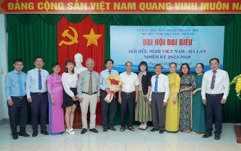 pgsts nguyen hieu trung dac cu chu tich hoi huu nghi viet nam ha lan tp can tho