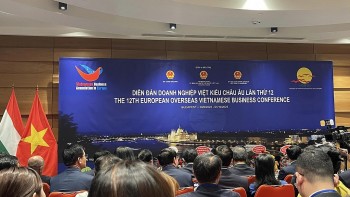 dien dan doanh nghiep viet kieu chau au lan thu 12