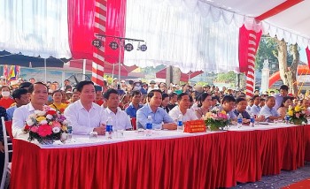 khai mac le hoi truyen thong den dong bang nam 2023