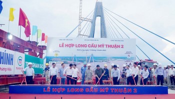 thu tuong pham minh chinh du le hop long cau my thuan 2