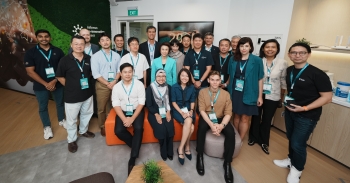 infineon khai truong khong gian dong doi moi tai singapore de thu hut cac start up o khu vuc