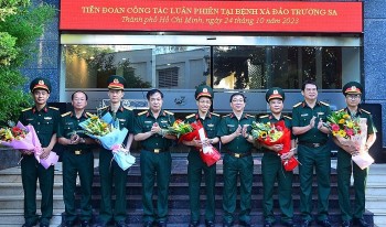 benh vien quan y 175 cu 5 y bac si cong tac tai huyen dao truong sa