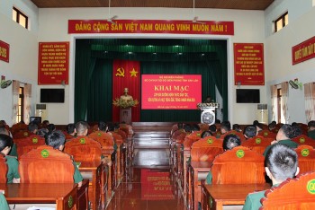 Đắk Lắk: Bồi dưỡng kiến thức dân tộc, tiếng Êđê - Khmer cho sĩ quan, quân nhân chuyên nghiệp