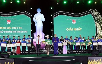 42 nhà nông trẻ tiêu biểu nhận giải thưởng Lương Định Của 2023