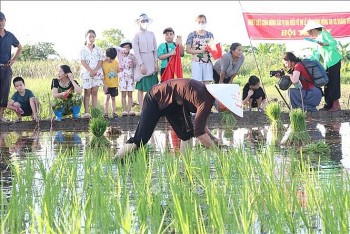 quang ninh co them 5 di san van hoa phi vat the quoc gia