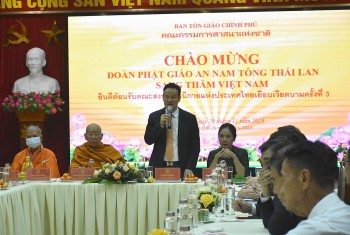 hoa thuong somdet phra mahathirachan an nam tong va phat giao vun dap tinh doan ket viet thai