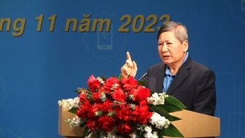 thao luan tim giai phap doi moi cong tac thi dua khen thuong