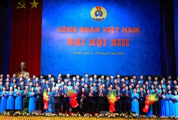 ra mat ban chap hanh tong lien doan lao dong viet nam khoa xiii
