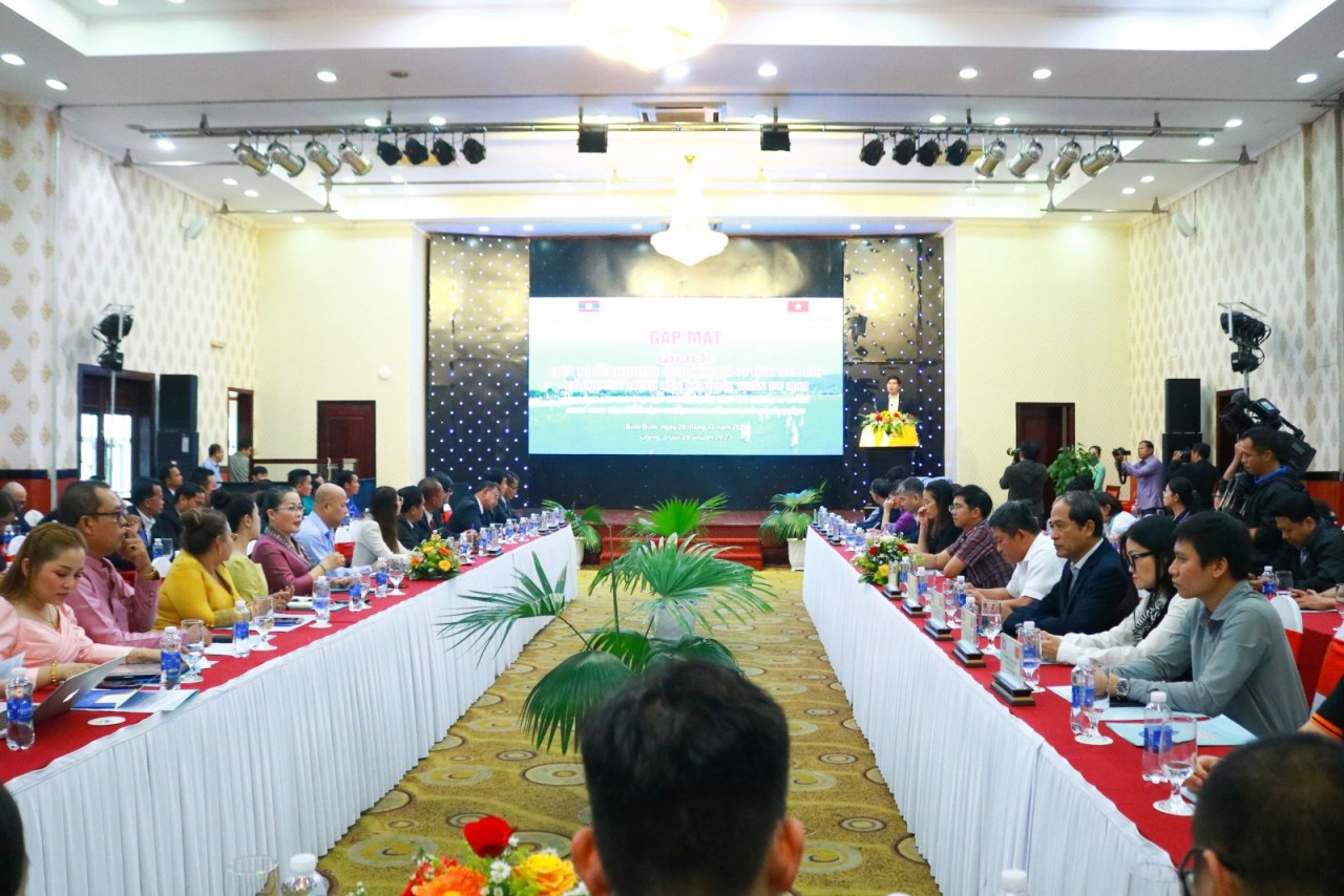 Liên kết phát triển du lịch giữa Bình Định và 4 tỉnh Nam Lào