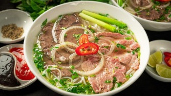 pho bo viet nam lot top 2 mon an co nuoc ngon nhat the gioi