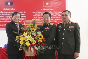 Việt Nam luôn đồng hành cùng sự lớn mạnh và phát triển của Quân đội Nhân dân Lào