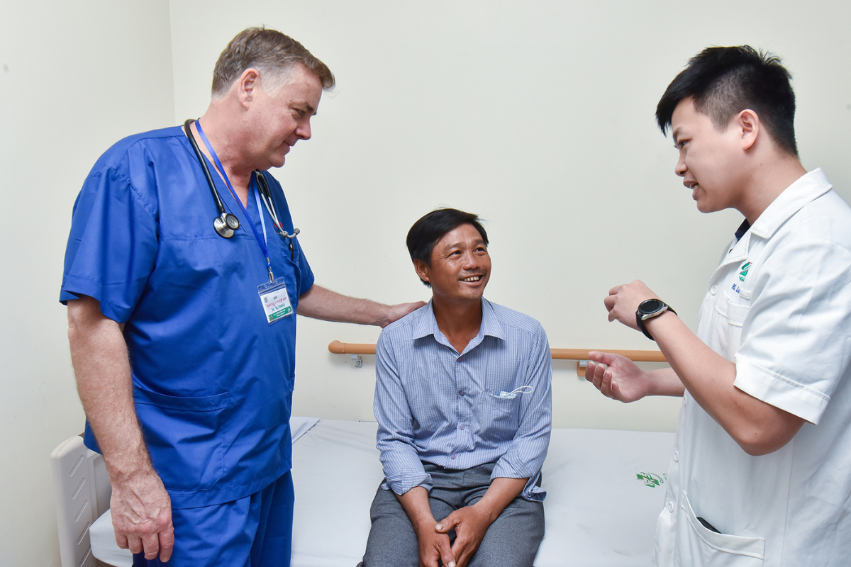 tphcm nhieu benh nhan ngheo benh nhan dien chinh sach duoc ho tro phau thuat mien phi