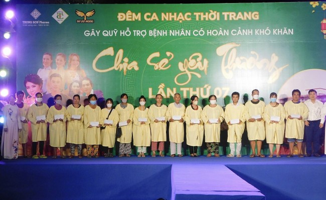 “Chia sẻ yêu thương” gây quỹ hỗ trợ bệnh nhân có hoàn cảnh khó khăn tại Cần Thơ