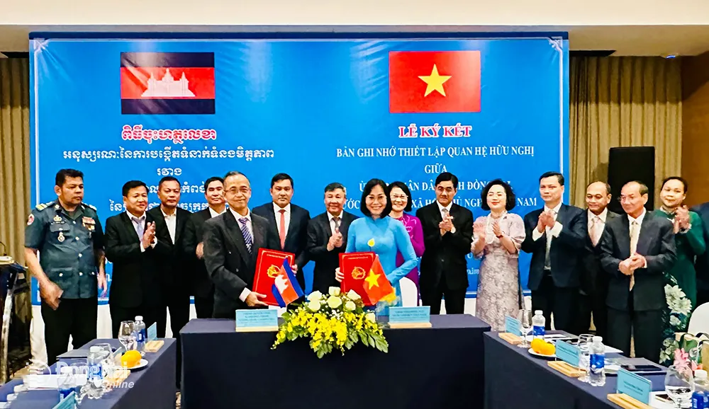 Đồng Nai và tỉnh Kampong Thom, Campuchia ký kết ghi nhớ thiết lập quan hệ hữu nghị