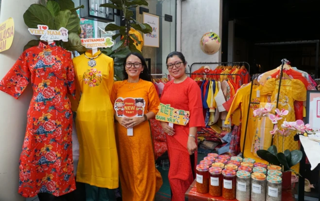 Giới thiệu văn hóa Tết Việt tại Malaysia