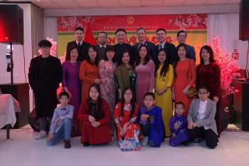 kieu bao vui tet viet tai ha lan