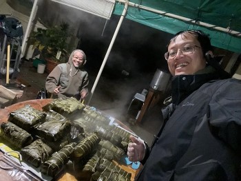 o troi tay nho tet que nha