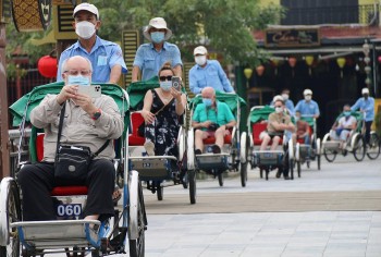 khach quoc te tang cao o nhieu dia phuong trong dip tet nguyen dan