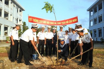 tet trong cay 2024 them hang nghin cay xanh duoc trong moi o bien dao