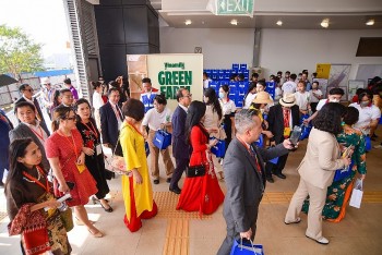 vinamilk dong hanh cung kieu bao trai nghiem tuyen metro ben thanh suoi tien
