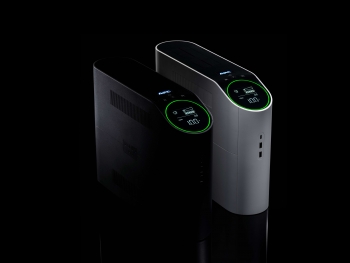 schneider electric gioi thieu bo nguon dien lien tuc ups dau tien duoc thiet ke rieng cho game thu